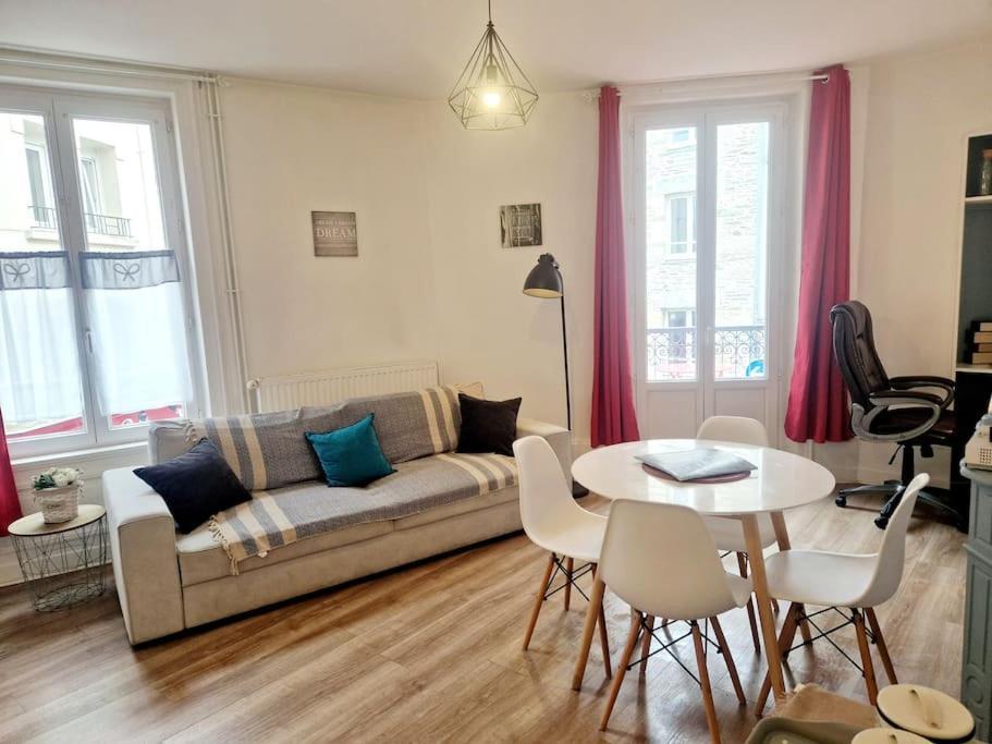 Fregate Apartment แชร์บูร์ก อ็อง กงต็องแต็ง ภายนอก รูปภาพ